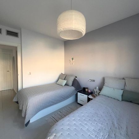 Bungalow En Punta Prima 2 Dormitorios Y Piscina Τορεβιέχα Εξωτερικό φωτογραφία